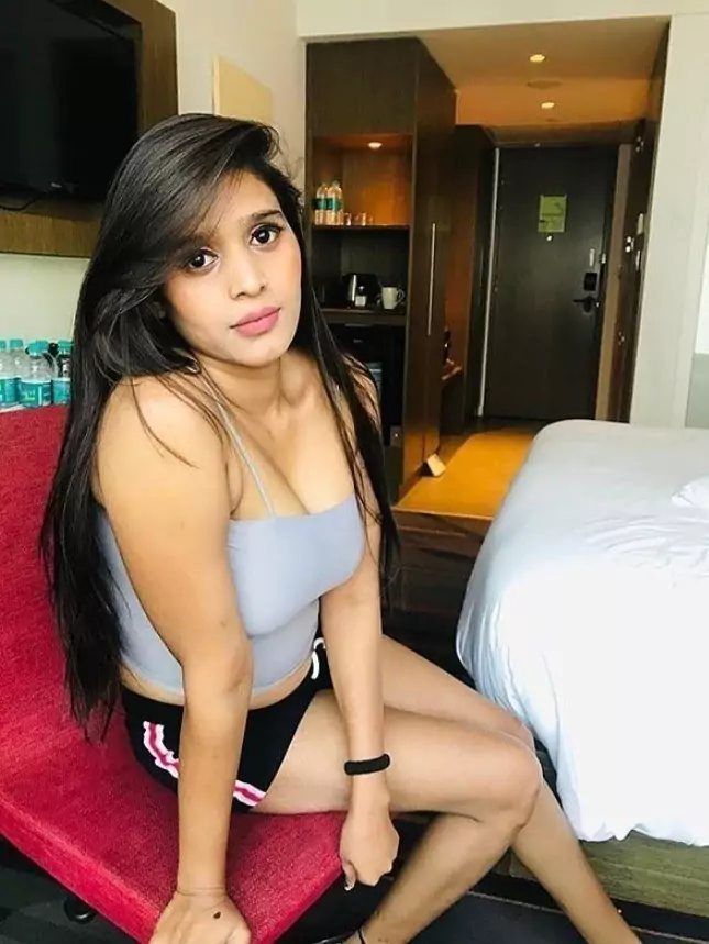 कॉल गर्ल्स सर्विस खदुर साहिब